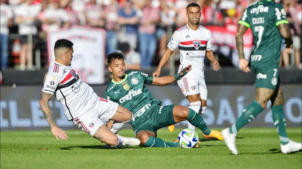 DEU VERDÃO! Palmeiras VENCE o São Paulo no Morumbi e SEGUE COLADO no LÍDER Botafogo! | CANELADA