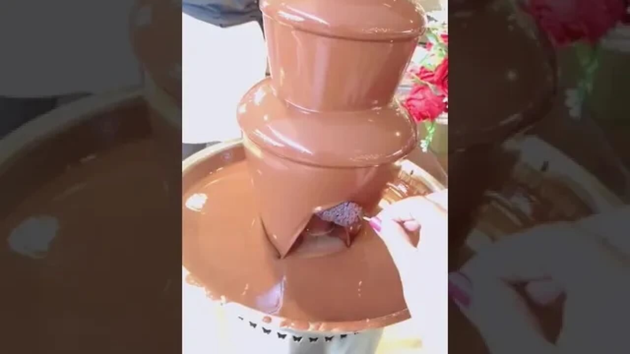 chocolate fountain 😍