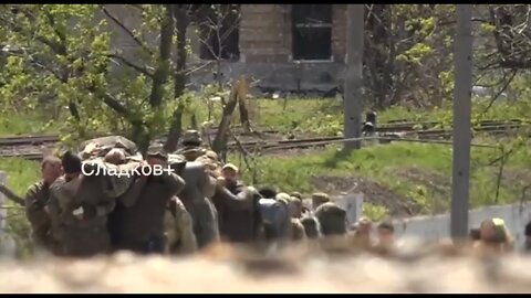 More Ukrainian forces surrendering at Azovstal