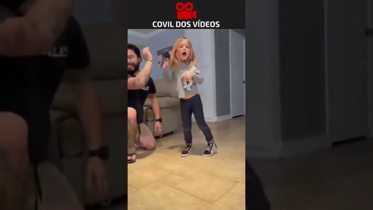 arrancando um dente e se divertindo 😂