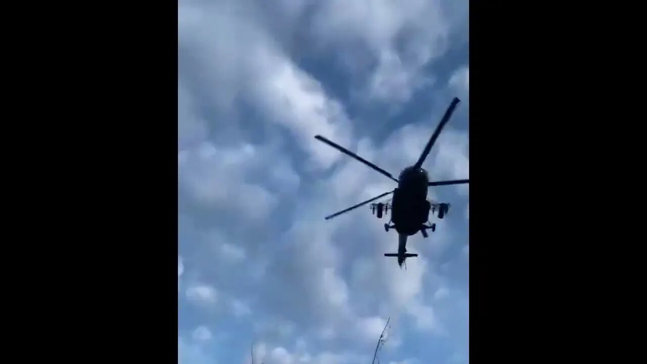 ★★★ Russian MI-8 attacks targets with rockets