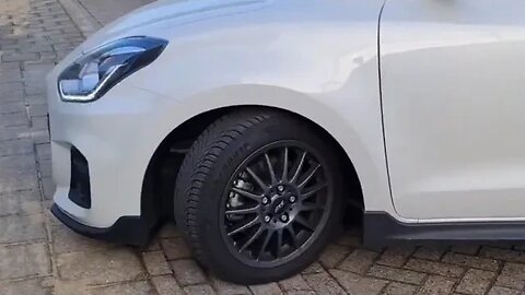 ZC33S Going from 16 inch to 17 inch stock rims on a lowered Suzuki Swift Sport Hybrid