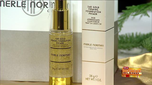 Using Real Gold Flakes to Energize Your Skin