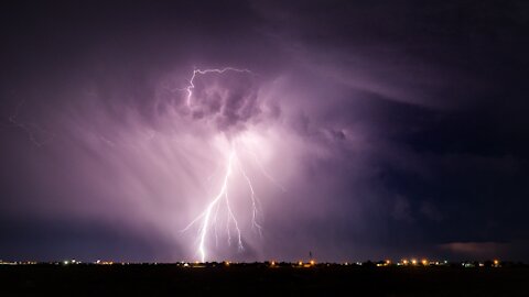 Crazy lighting strike show