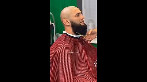 KHAMZAT CHEMAEV🐺 GETS HIS BEARD CUT