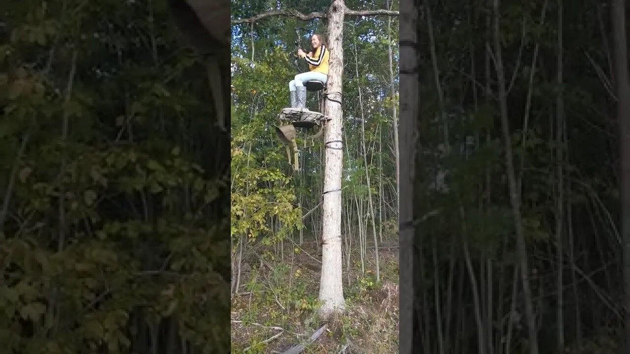 Girls first bowhunt (1)