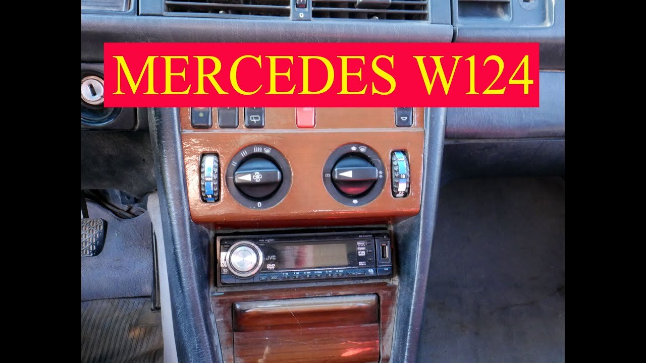 Mercedes Benz W124 - Tutoriel comment démonter le panneau de la ventilation