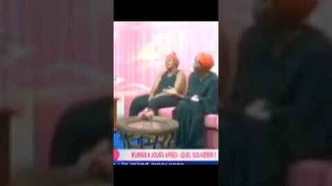Cameroun Le travail du punkiste Depuis des années ce sorciers nous manipule Qui se souvient Menteuse