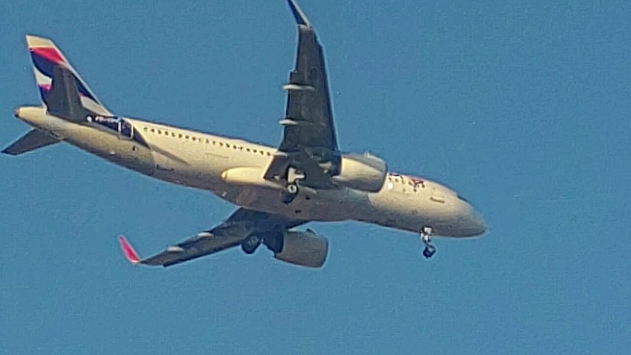 Airbus A320NEO PR-XBJ coming from São Paulo to Fortaleza