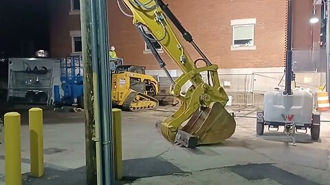 MBTA refuse to fix stairs at Milton stop now they taking them down