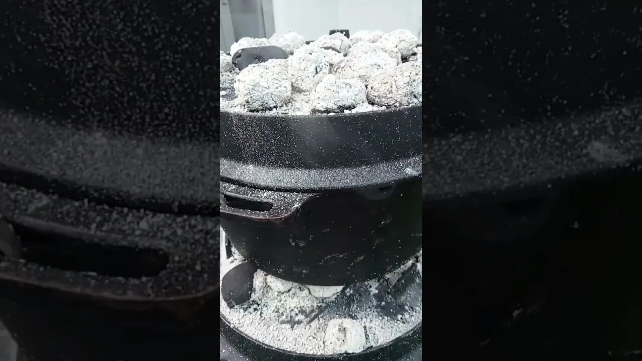 da brutzelt was im #dutchoven #shorts