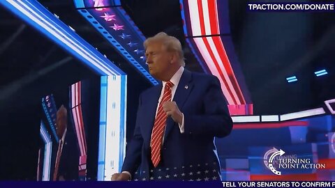 🚨 #BREAKING: Donald Trump Dances Hardcore on Stage