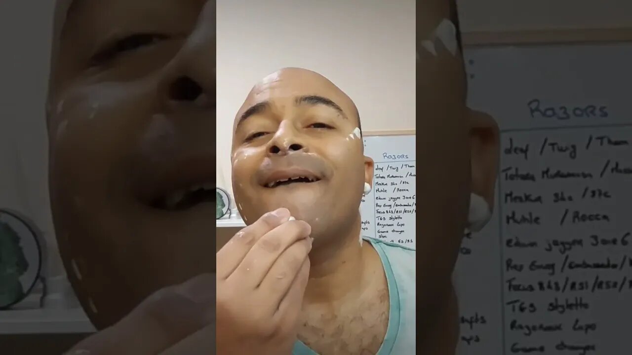 ASMR Eventful Shave, BLOOD DRAWN, Grinched by HAGS๐๐ช๐งผ ๐๐๐๐พ #asmr #shavingproducts #sotd #wetshaving