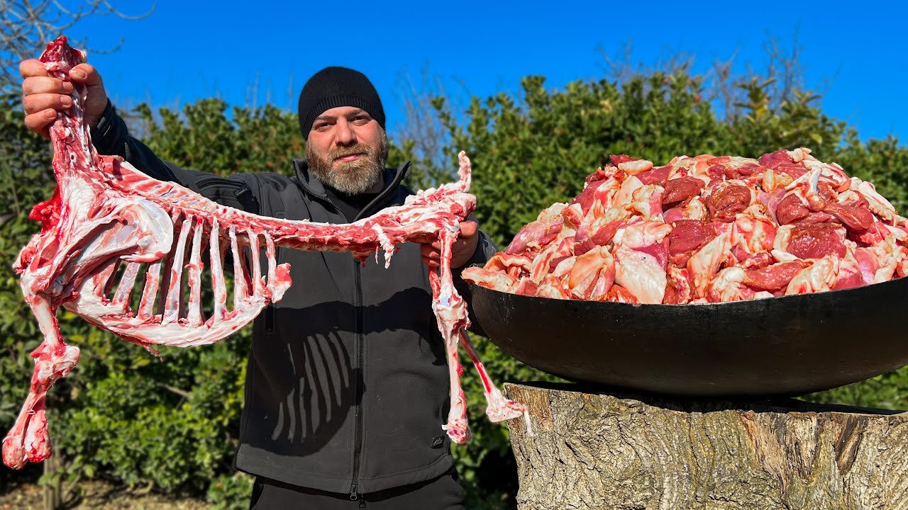 Kebab made from the Skeleton of a Young Lamb and Meat! Appetizing, Fragrant and Very Tasty