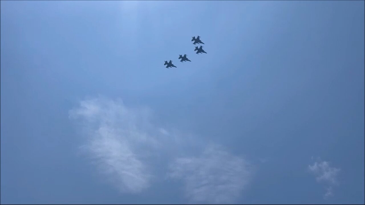 F-16 low level pass over North Myrtle Beach