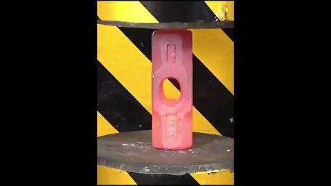 Hydraulic press VS world