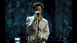 Harry Styles postpones his entire 2020 world tour