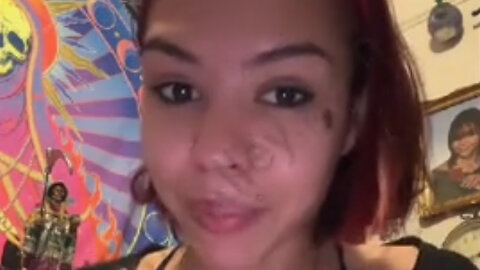 Latina Exposes Her Racist Mother