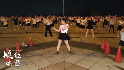 动感收腹减肥操《不要停》，每天半小时，快速燃烧腹部脂肪【順能炫舞團】