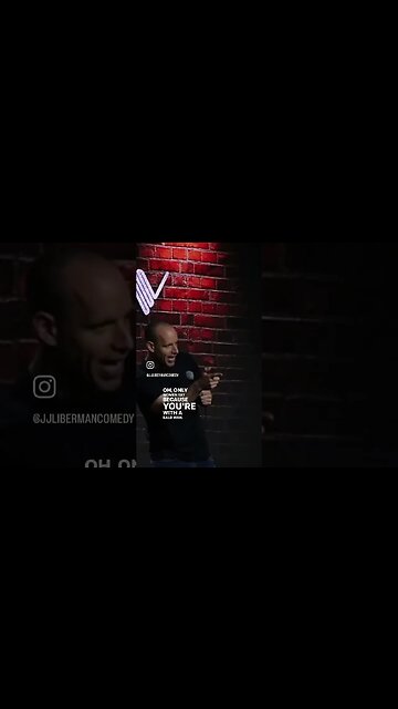 Are bald men sexy?? #comedy #funny #standupcomedy #comedyvideo #joke #comedian