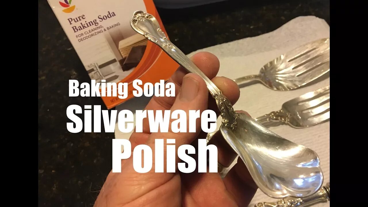 How to easily Polish Silverware with the Baking Soda method