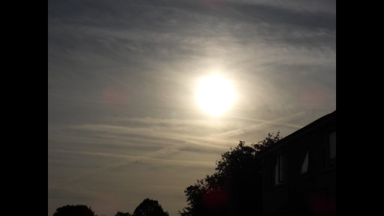 17.08.2022 1845 to 2045 NEUK - Beautiful Blue Sky but, 'DON'T LOOK UP'