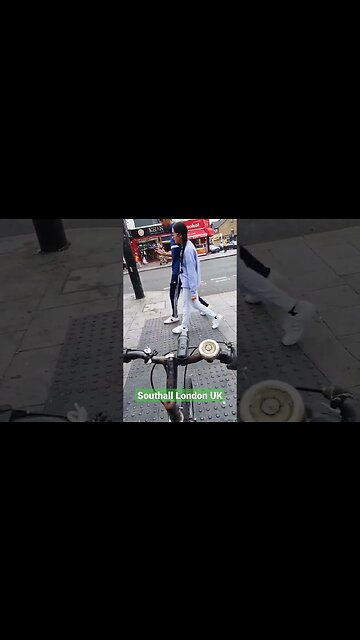 Southall London #shorts #reels #travelwithbharat #southall #uktour