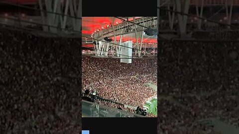 Torcida do Flamengo Atende Pedido de ZICO e Muda Música Que Ofende PELÉ - É TRETA!!! #Shorts