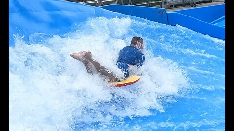 Flowrider wipeout at Soak City, Kings Island (2022) #shorts