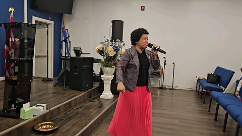 Nildia Santiago Adoradora predicadora
