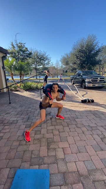 Exercise Technique #4 Bulgarian Bag: 4 spot Adductor Squat