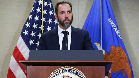 Jack Smith Moves to Boot Mar-a-Lago Lawyer from Trial