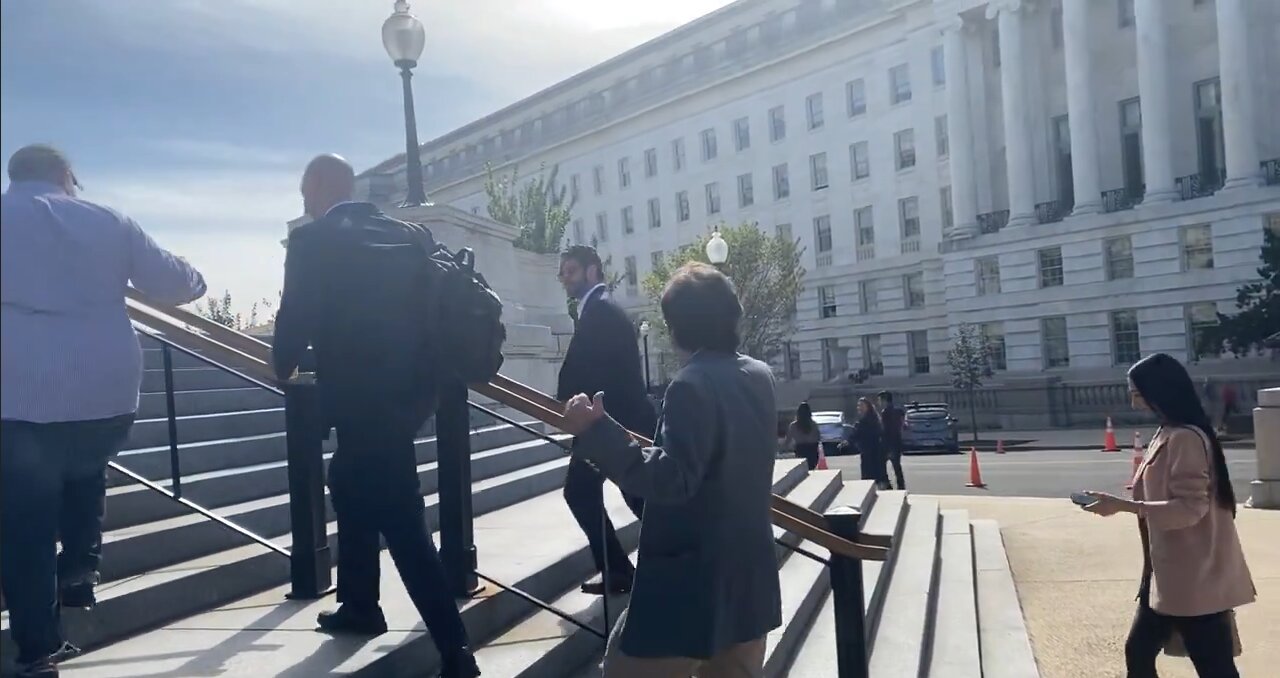 Crenshaw tries to trip reporter on the stairs for pressing him on his calls to go to war for israel