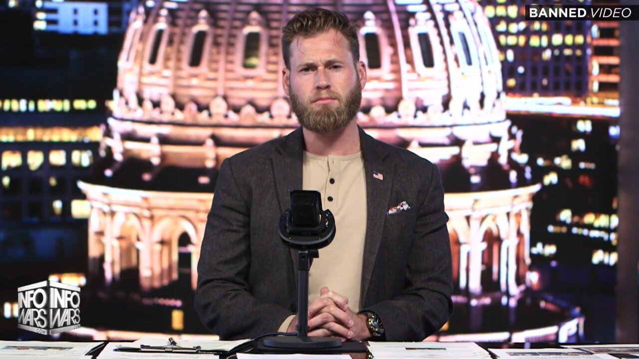 WAR ROOM (Full Show) Wednesday - 8/3/22