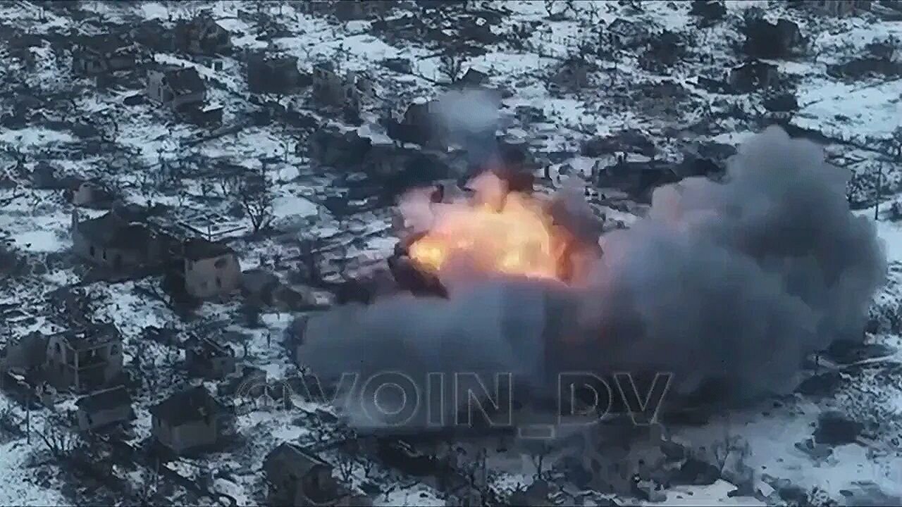 TOS-1A Thermobaric Blows Holes In AFU Ugledar Positions As Russians Advance Once More