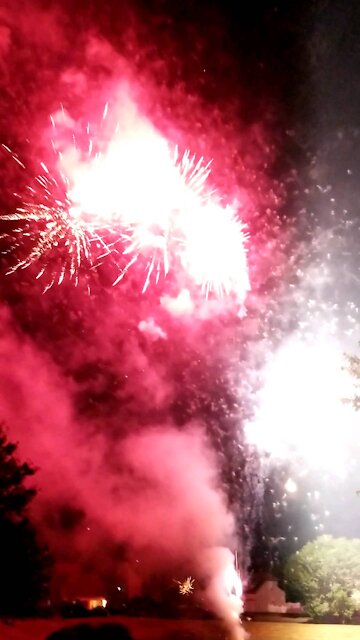 BEST FIREWORKS IN A NEIGHBORHOOD