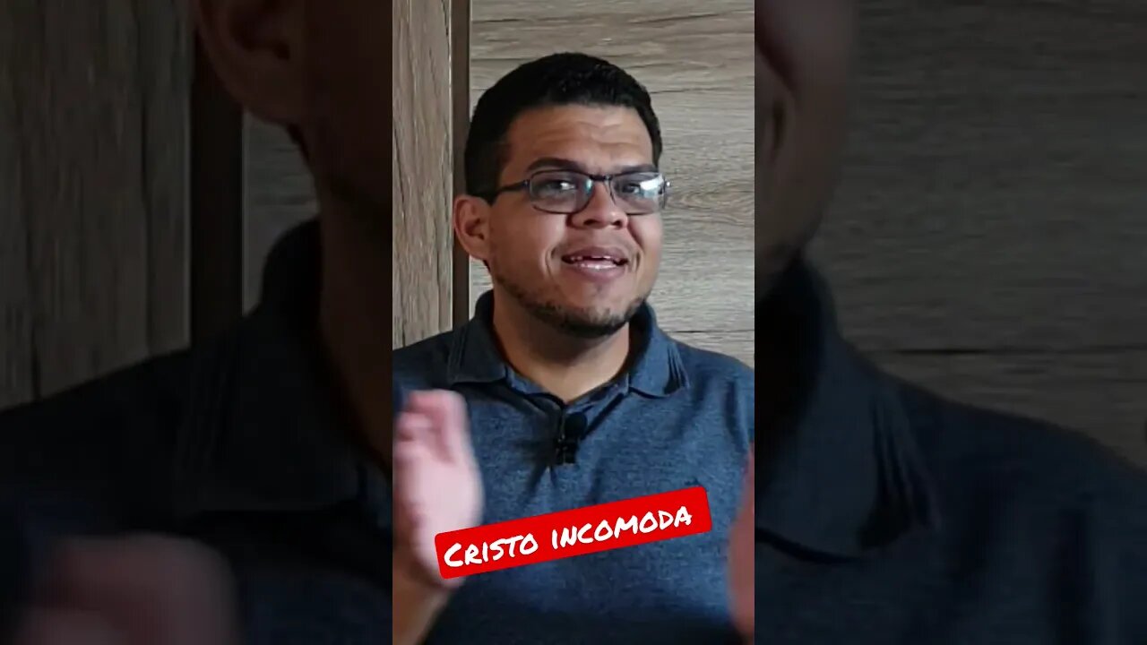 #shorts Cristo incomoda #prmiquéiastiago #pregação #divinasrevelações #cristoincomoda