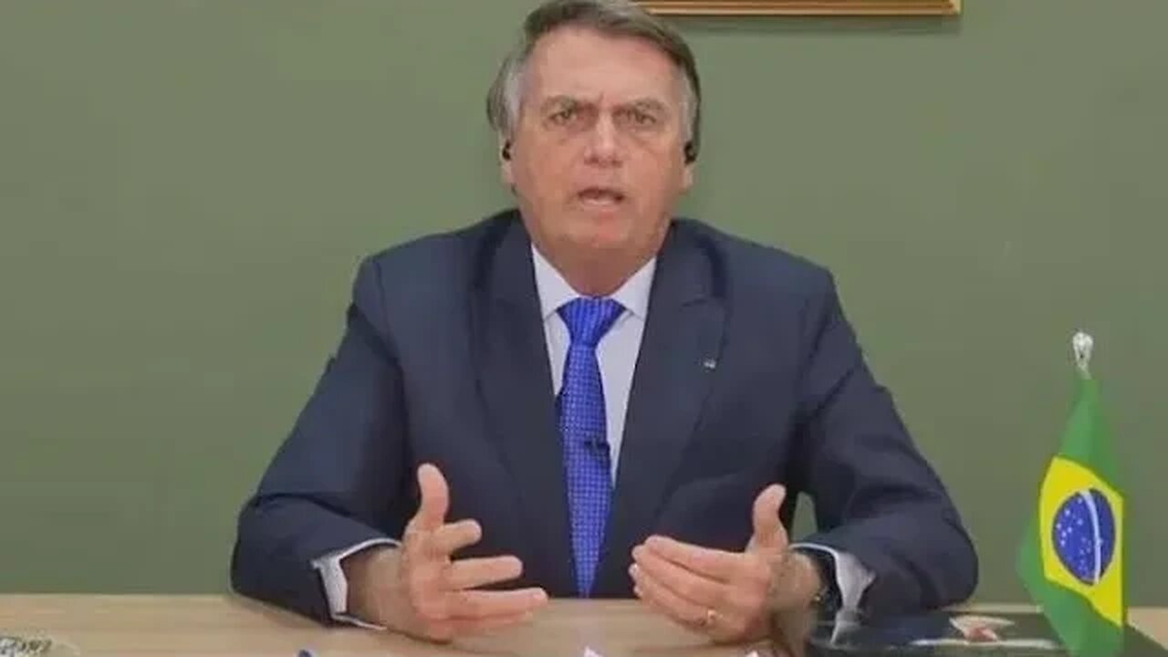 Bolsonaro fala sobre a absurda decisão do TSE que quer torná-lo inelegível