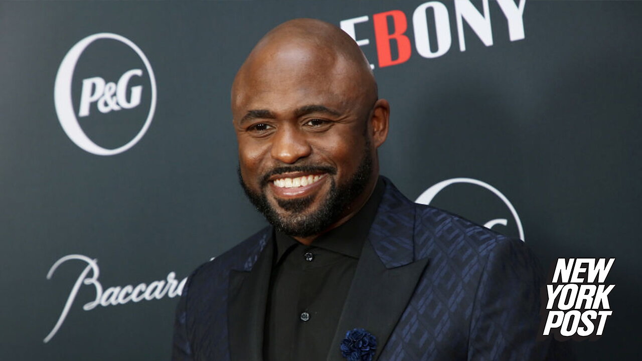 Wayne Brady involved in car crash, fist fight with other driver