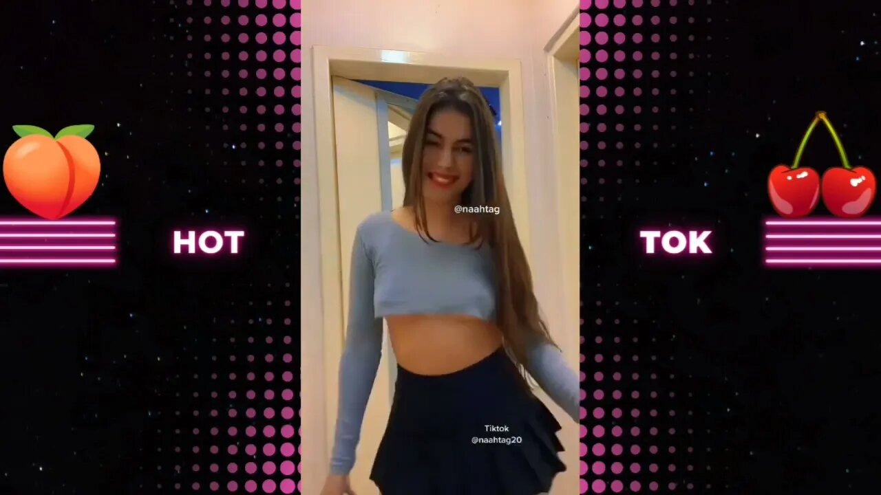 No Bra Challenge - Bouncing Tits, Perfect Boobs, Boobs Teasing, TikTok, Braless