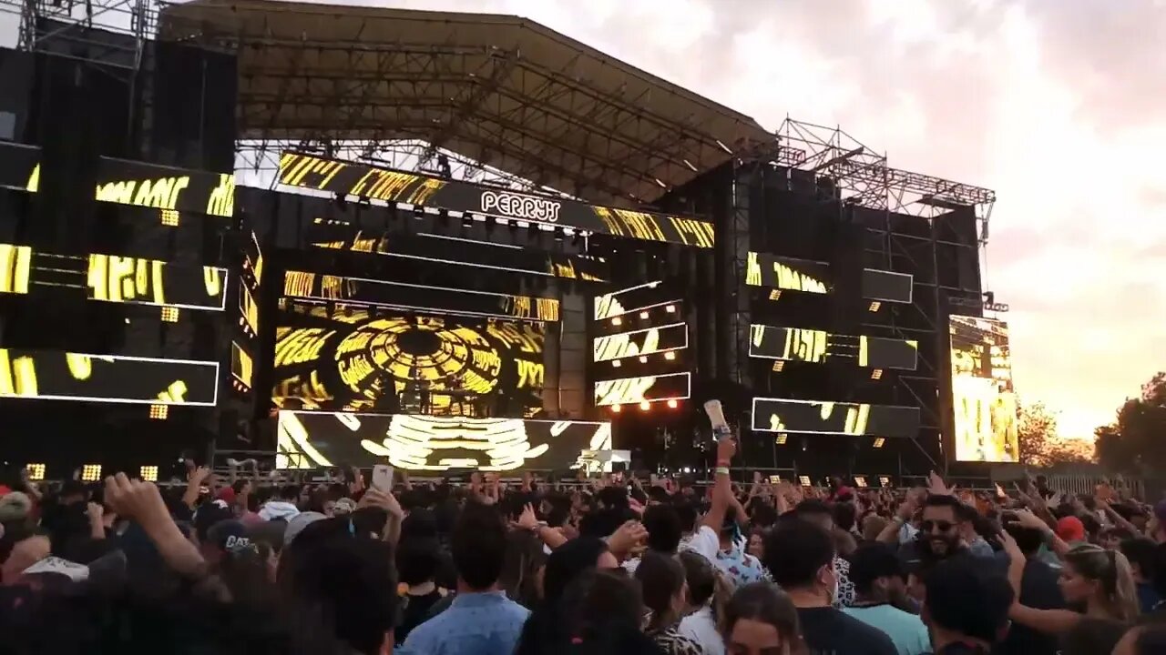 Goldfish Lollapalooza 2022 Chile - Día 2 - VID 20220319 194340340 #LollaCL, #Goldfish