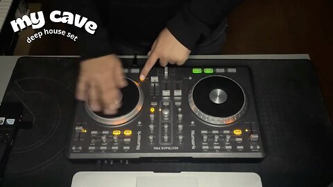 deep house set for 19 minutes straight - my cave