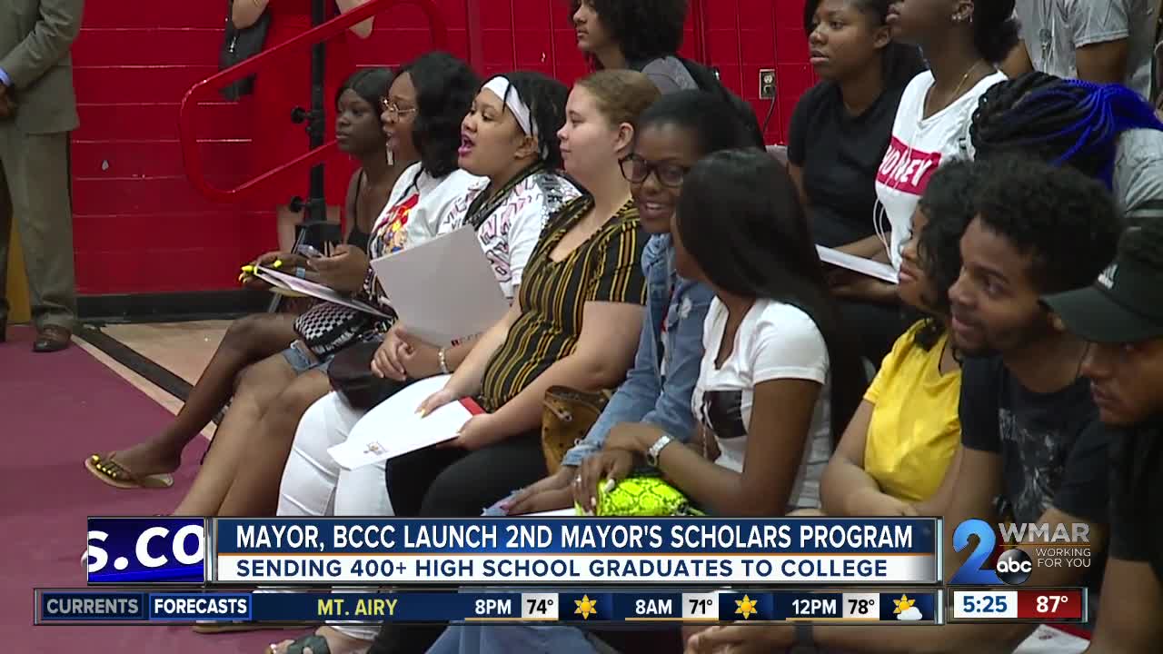 Mayor Young welcomes 2019 class of Mayor's Scholars Program