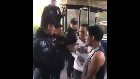 Mexican Police Make Two Suspects Fight Each Other And Then Make Out