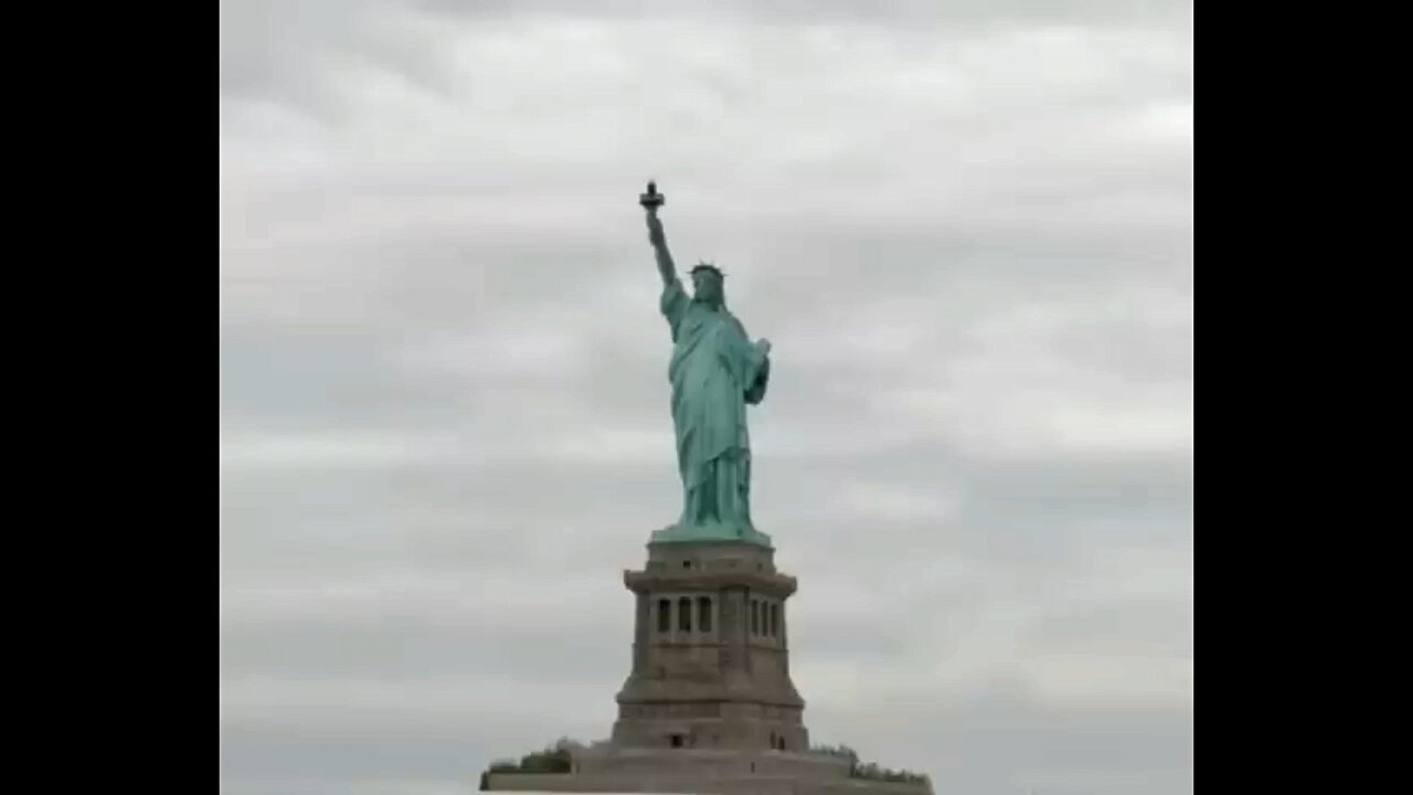 When Lady Liberty has finally had enough of our shit!