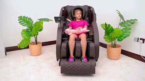 Five Kids Challenge to find Colorful Cars with Baby Alex and other