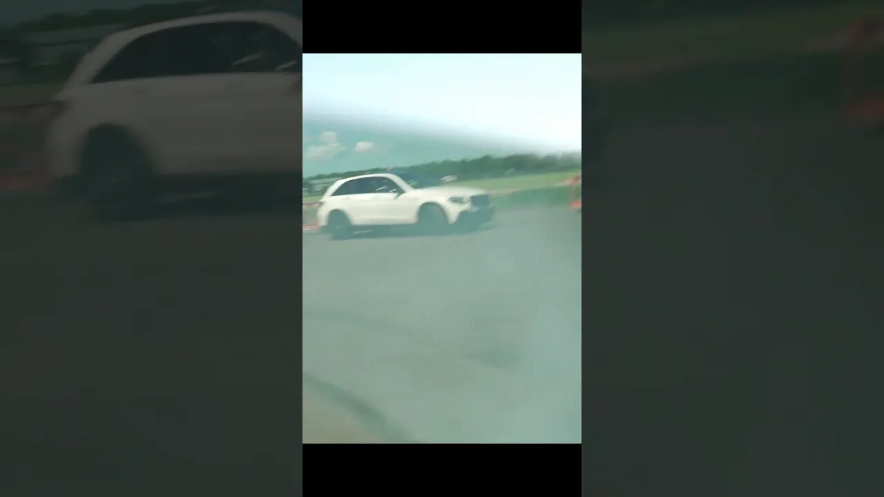 drifting the drag strip i shut down the run just no the full video is going to be lit