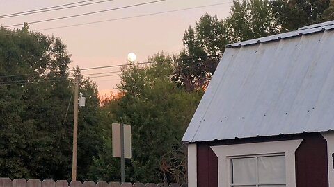 7:55 pm the Moon Random Hippie-Biker moment