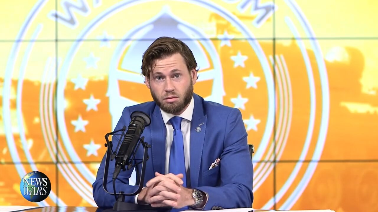 WAR ROOM (Full Show) Monday - 11/16/20