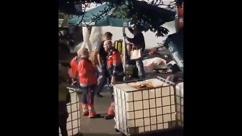 MULTIPLE PEOPLE STABBED🇩🇪🎟️🆘🎪🚶‍♂️👫🥷AT FESTIVAL IN SOLINGEN GERMANY🇩🇪🎪👨‍🦰👩‍🦳👱‍♂️🥷💫